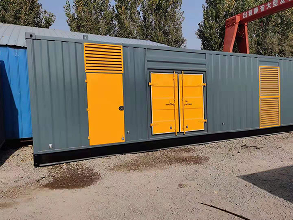 头屯河300kw 柴油发电机组用多大的空气开关？